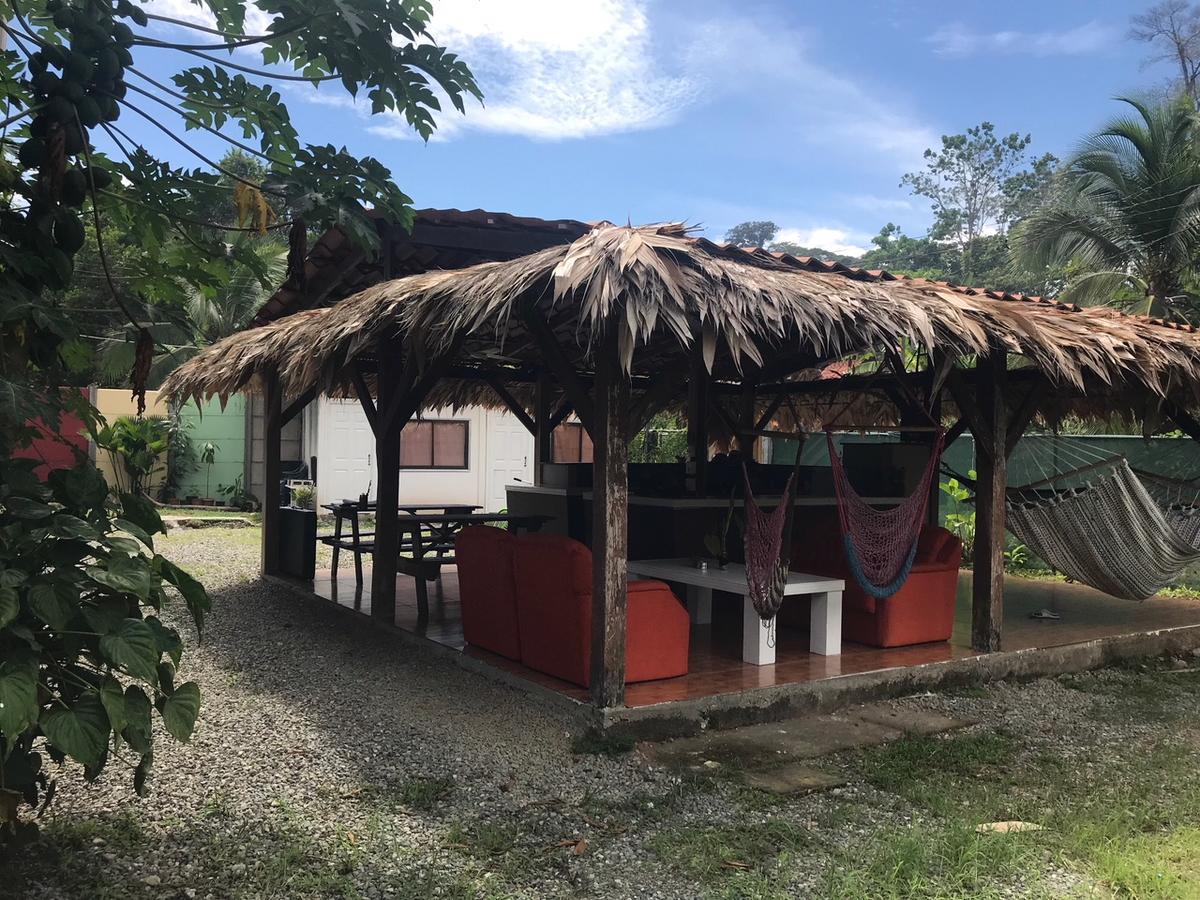 Hotel One Love Puerto Viejo Puerto Viejo de Talamanca Ngoại thất bức ảnh
