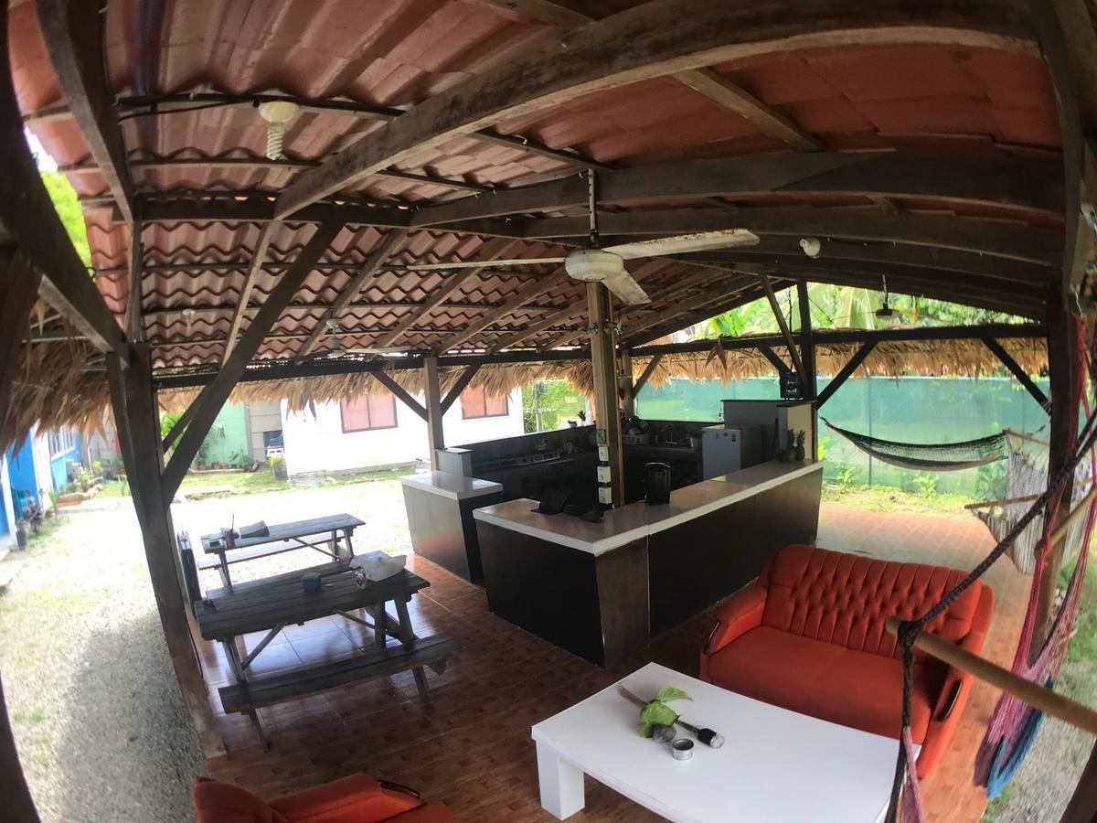 Hotel One Love Puerto Viejo Puerto Viejo de Talamanca Ngoại thất bức ảnh